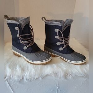 NWOT Northside Winter Boots Size 8